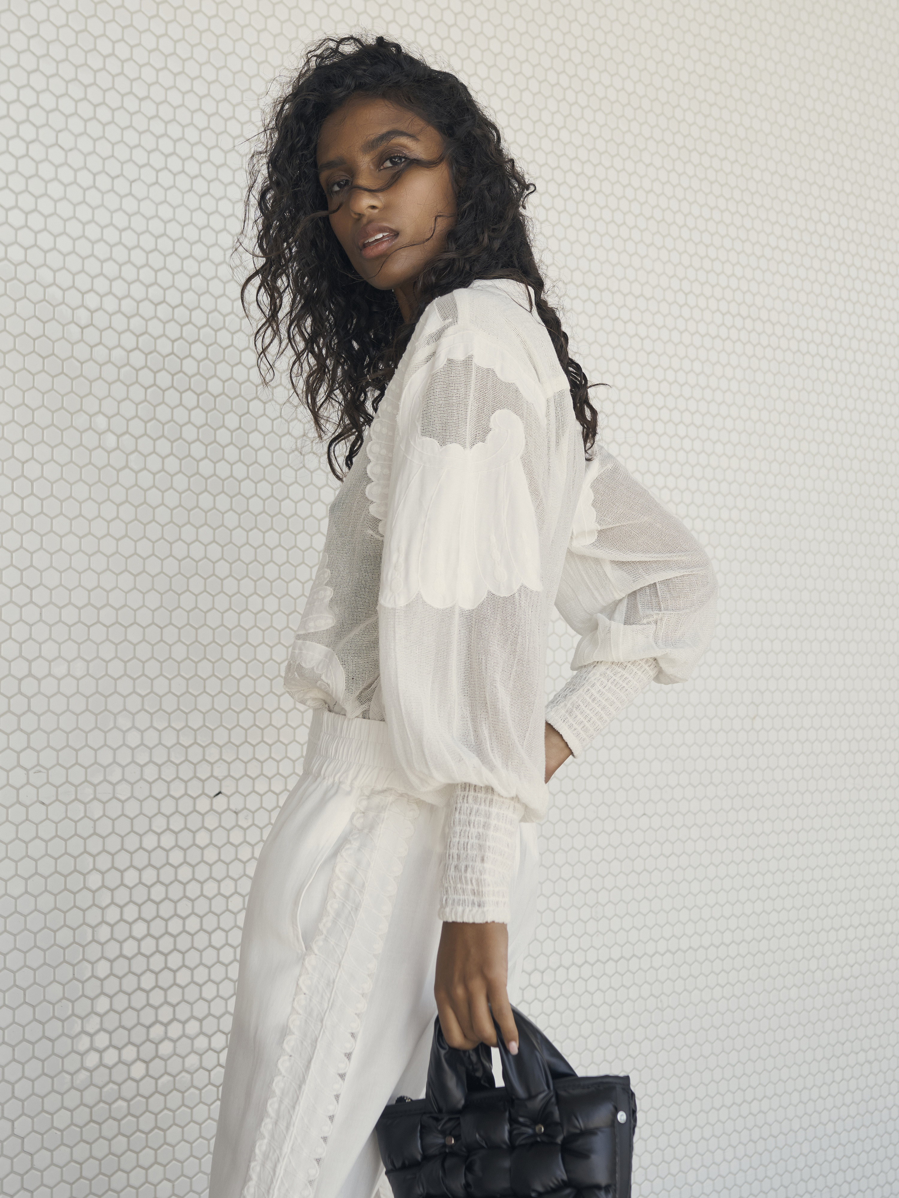 Look 01